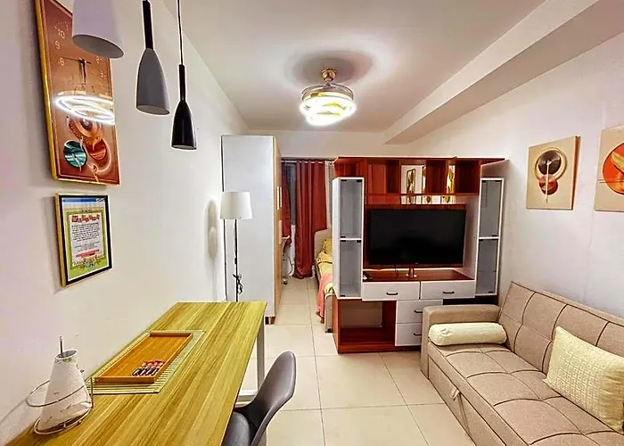 Acellyne's At The Residences At Commonwealth By Century Manila